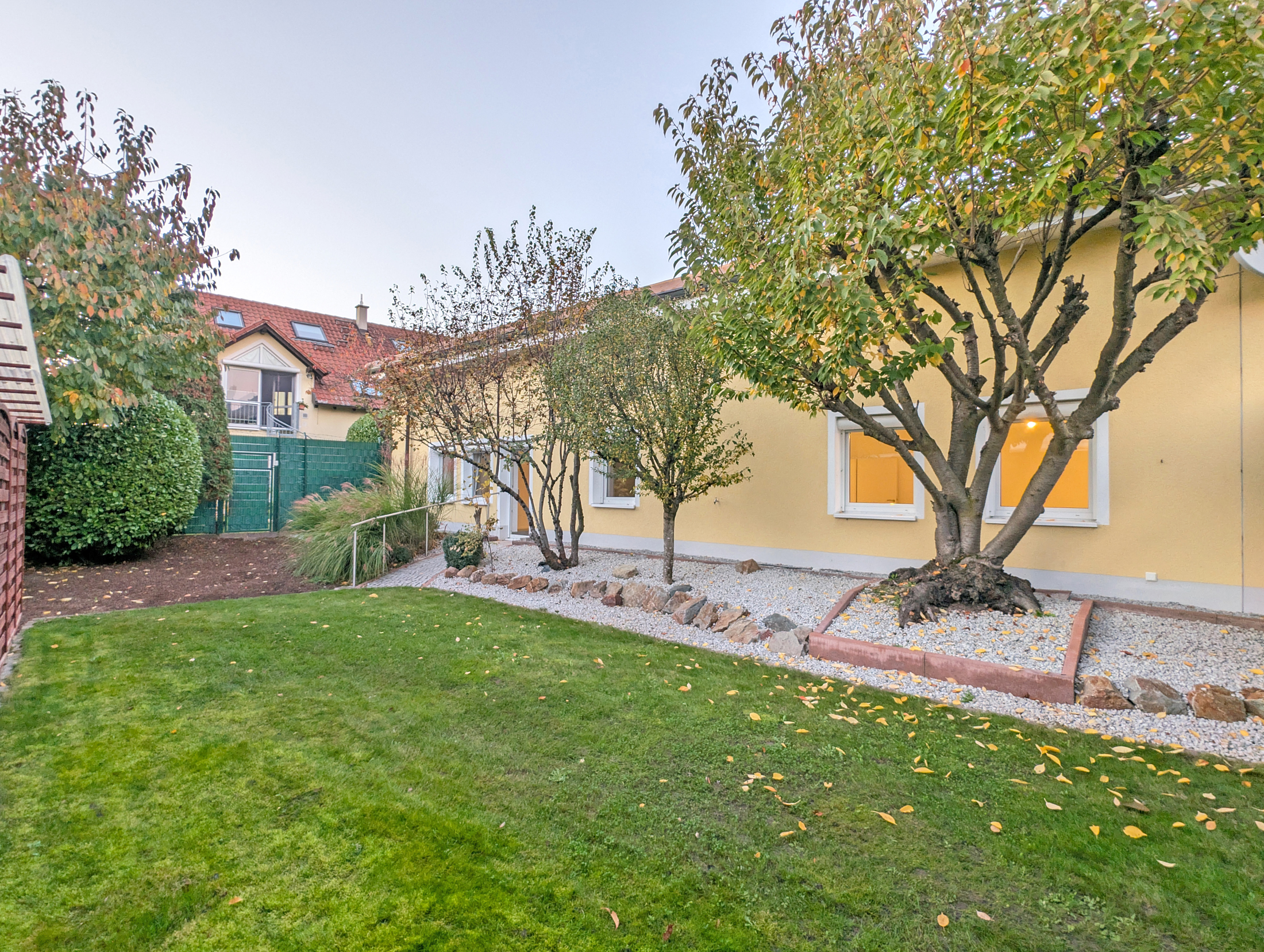 Exklusive Villa mit Traumgrundstück-15