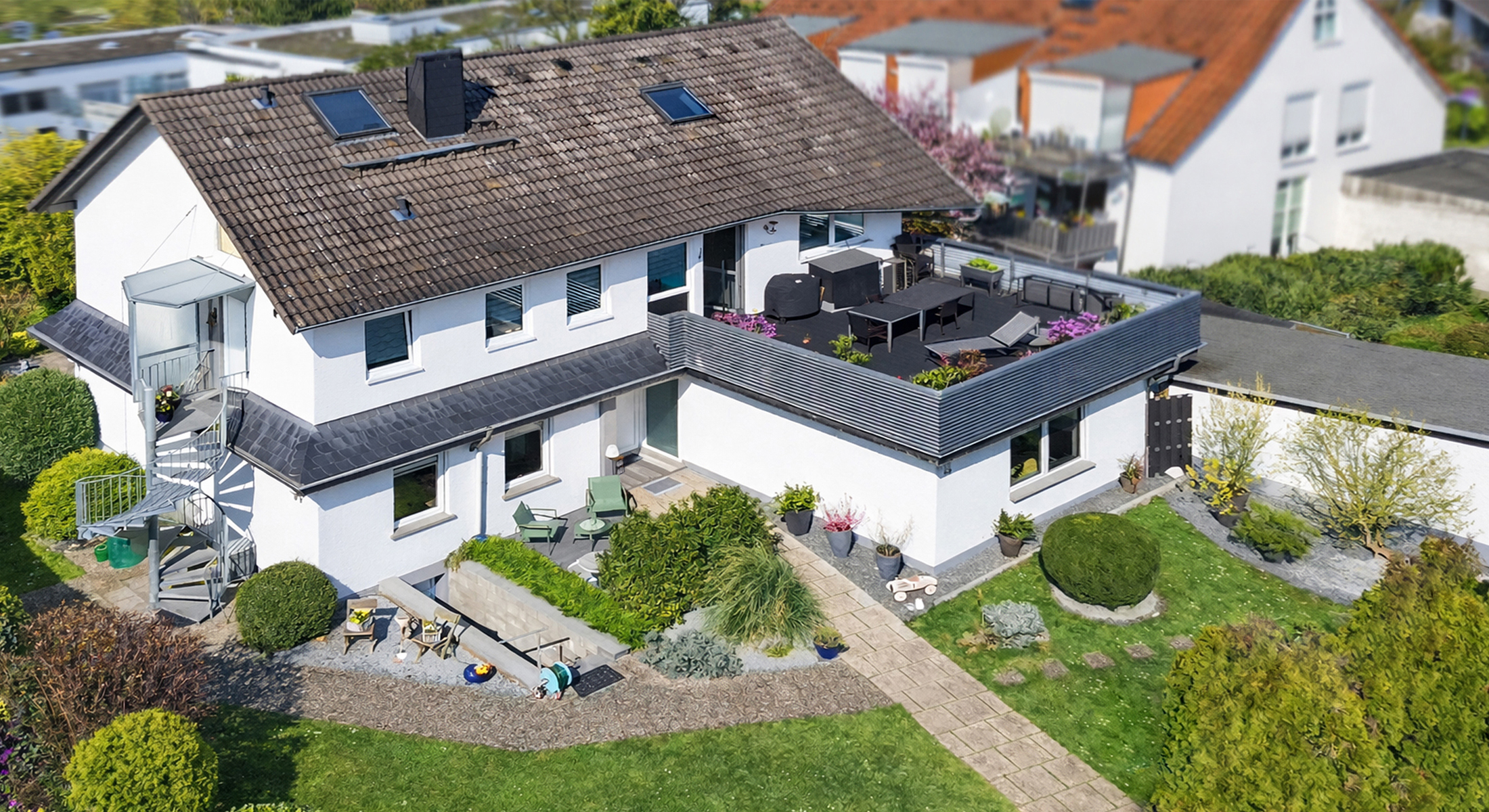 Zweifamilienhaus-0